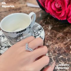 925 Silver & Zirconia Socialite Ring - Designer Stackable Luxury Fashion Ring