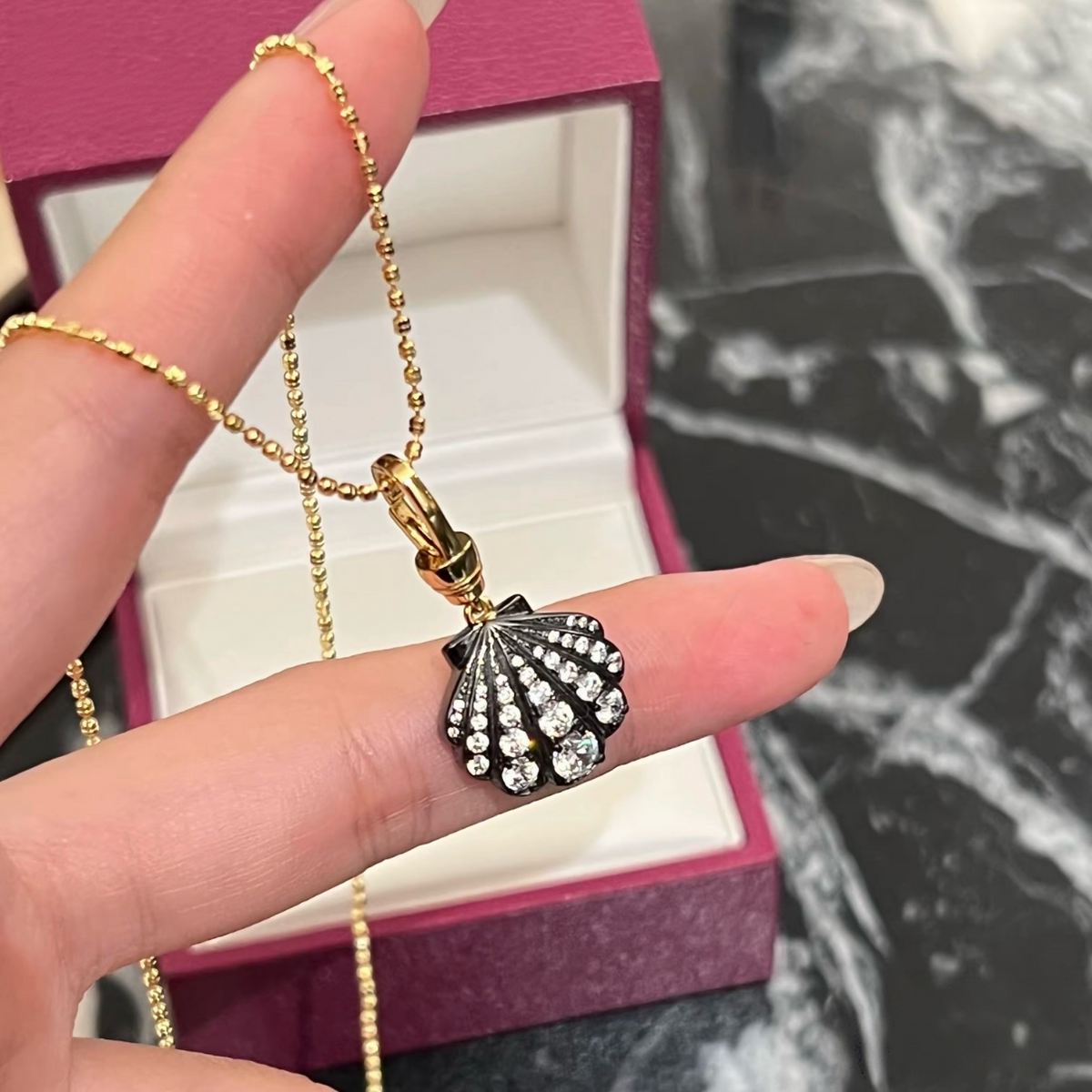 Radiant Scallop Shell Pendant Necklace