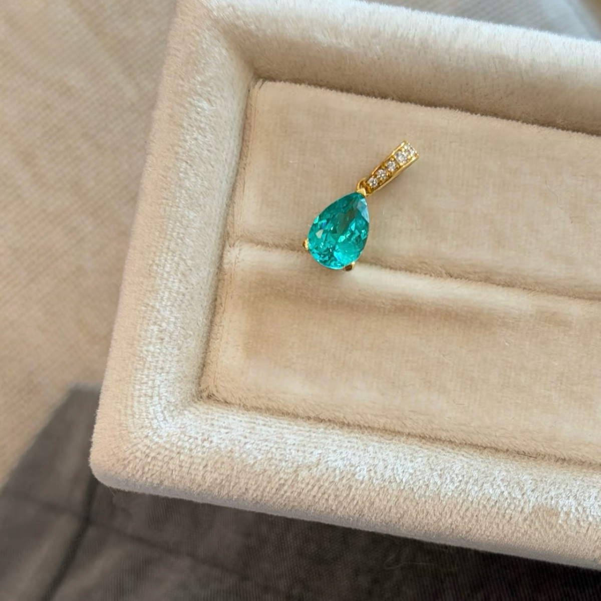 Blue Sea Teardrop Pendant