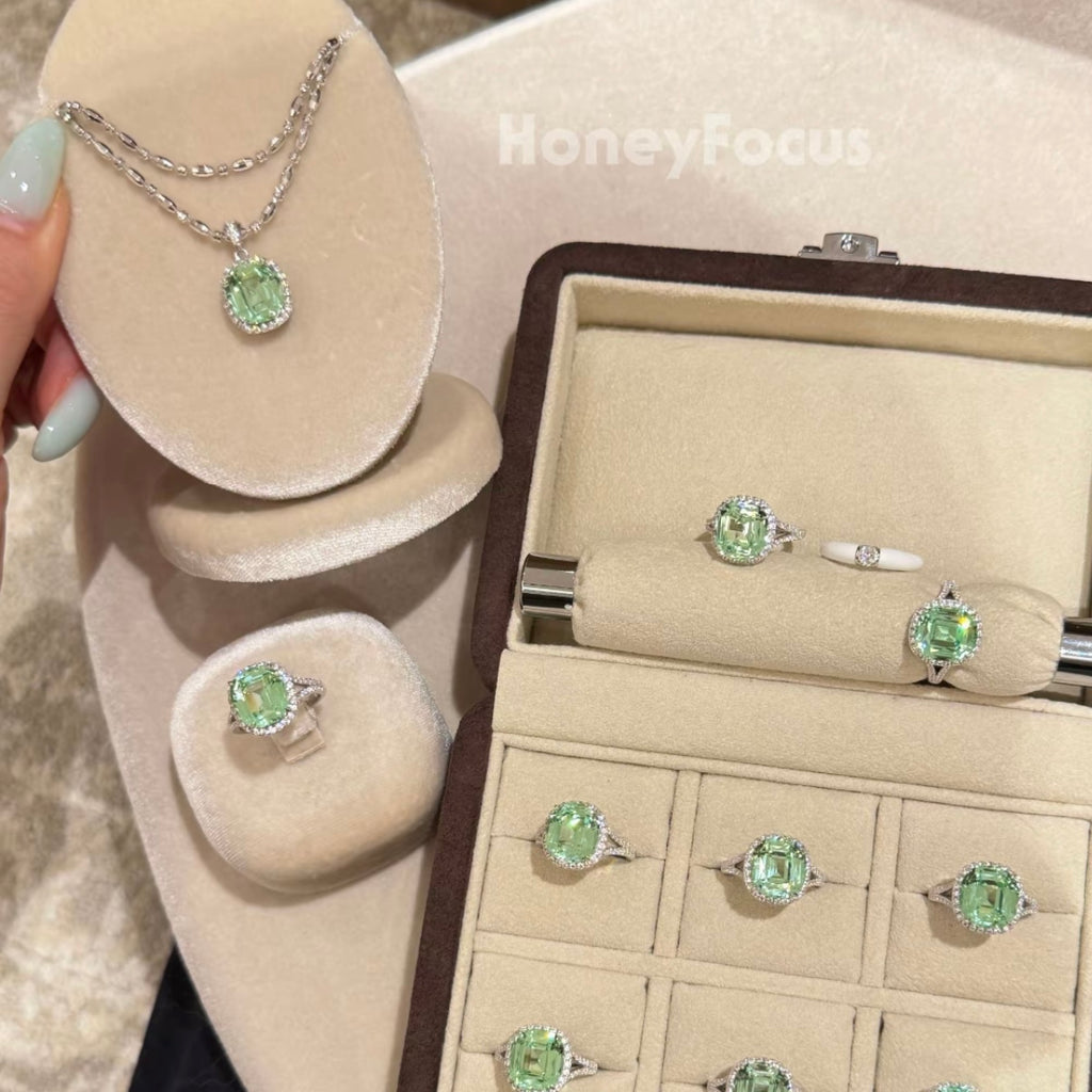 Mint Dew Pendant