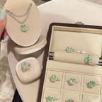 Mint Dew Pendant