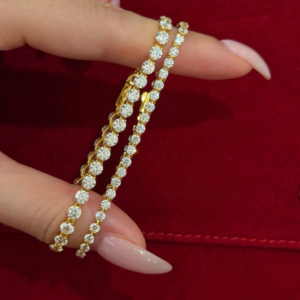 2.5 mm gold tennis bracelet with round white cubic zirconia stones in 18K gold-plated sterling silver